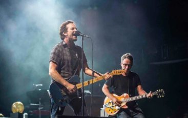 Il tour dei Pearl Jam su The Walk of Fame