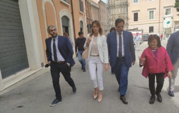 Maria Elena Boschi all’Aquila: un confronto