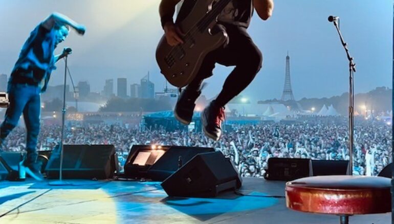 Nuovi problemi per Vedder alle corde vocali: Pearl Jam forfait per tre date