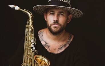 Musica: Jimmy Sax riparte dai siti storici