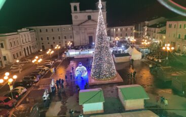 Natale: oltre 70 eventi all’Aquila, anche Concato