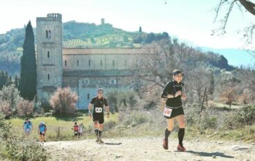 Brunello Crossing, di corsa tra vigne e castelli