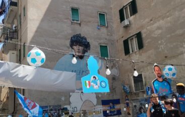 L’oro di Napoli oltre la sera del dì di festa