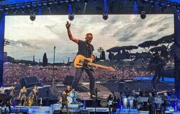 “My Love Will Not Let You Down”, la promessa (mantenuta) di Bruce