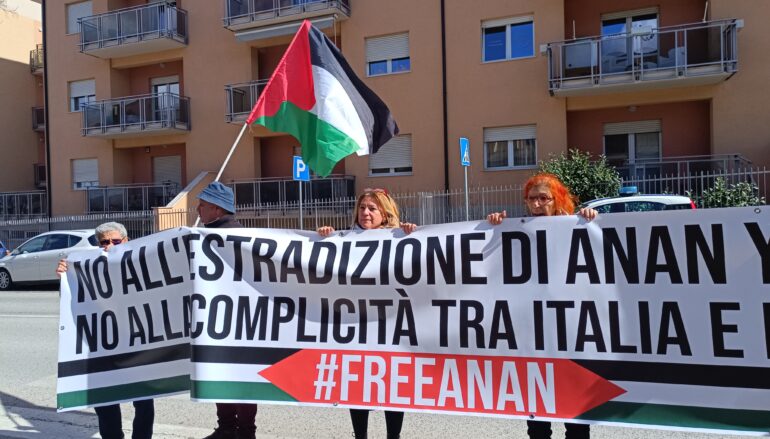 “No alla collaborazione tra Italia e Israele”