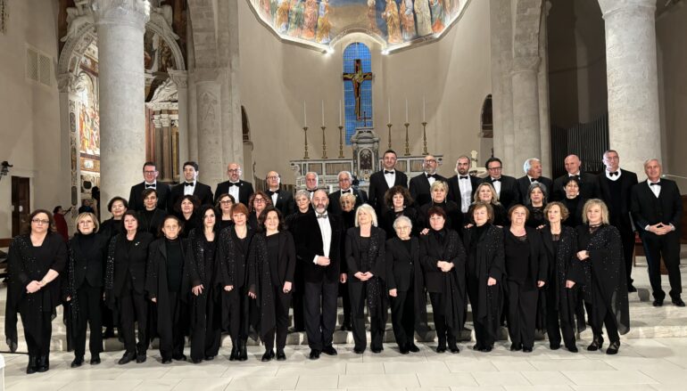 La resurrezione in musica con la Schola Cantorum