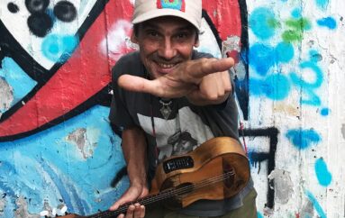 Manu Chao, a Pescara un set intimo ed energico