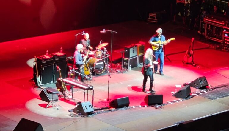 Patti Smith, la voce di Masters of War nella notte di Gaza
