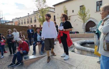 Caravaggio in scena: luci e ombre tra i vicoli dell’Aquila