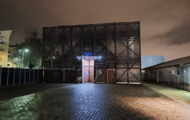 Decine di migranti da settimane all’addiaccio a L’Aquila