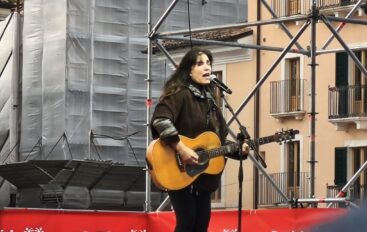 Paola Turci: “Siamo tutti speciali, basta con le divisioni”