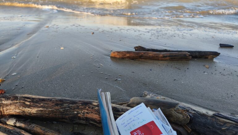 “Lasciate i vostri sudari nella tomba”