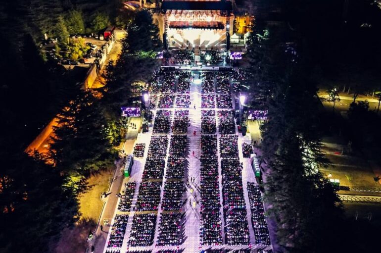 Perdonanza 2026, tra i protagonisti Morandi, Ranieri, Geolier e Il Volo